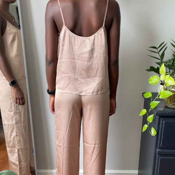 Zara Pajama Set - Picture 2 of 4